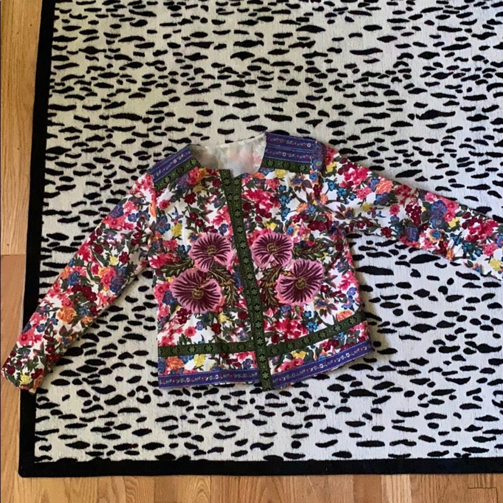 Embroidered cotton jacket